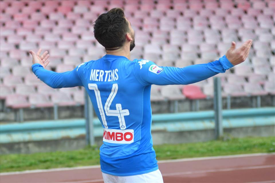 Juventus-Napoli 0-1 Mertens porta in vantaggio azzurri assist Callejon