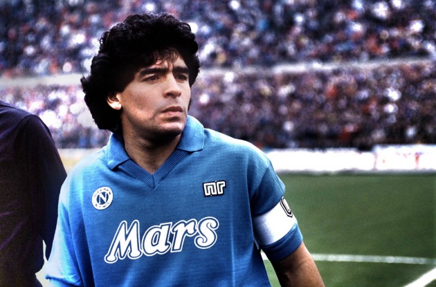 Maradona auguri a Pelé
