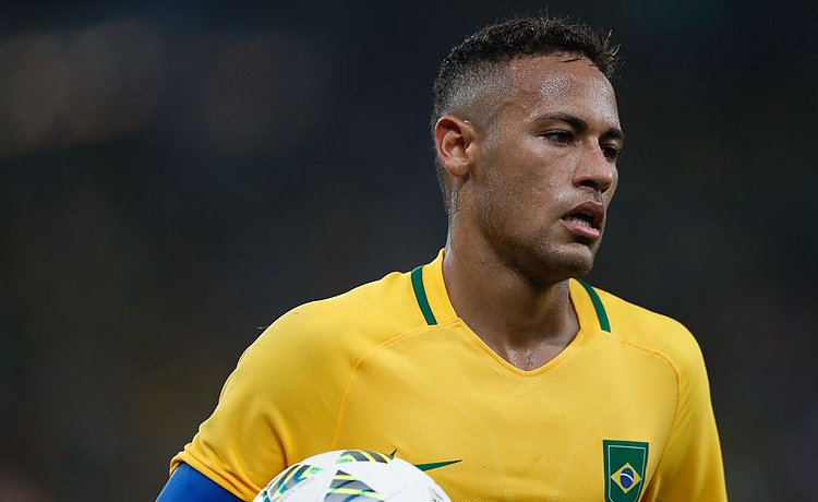 Infortunio Neymar con il Brasile: nuova tegola per il PSG