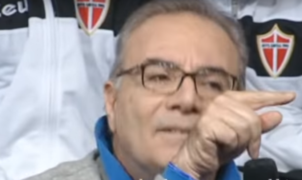 Calcio Napoli professore Clemente querela Mughini