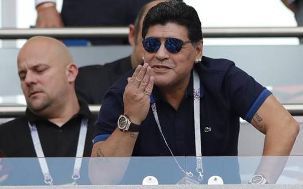 Maradona resta al Gimnasia
